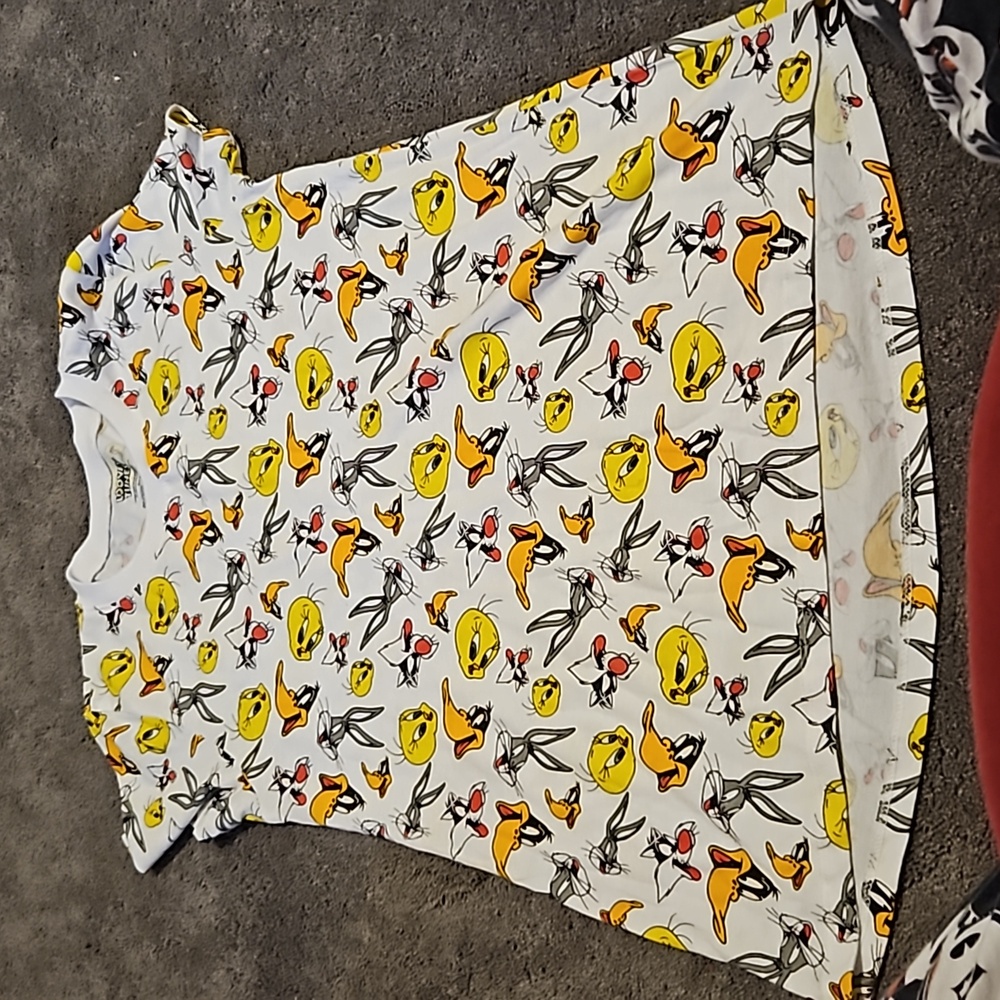 Loney tunes‎ shirt